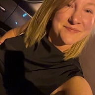 Blondetits34’s Avatar