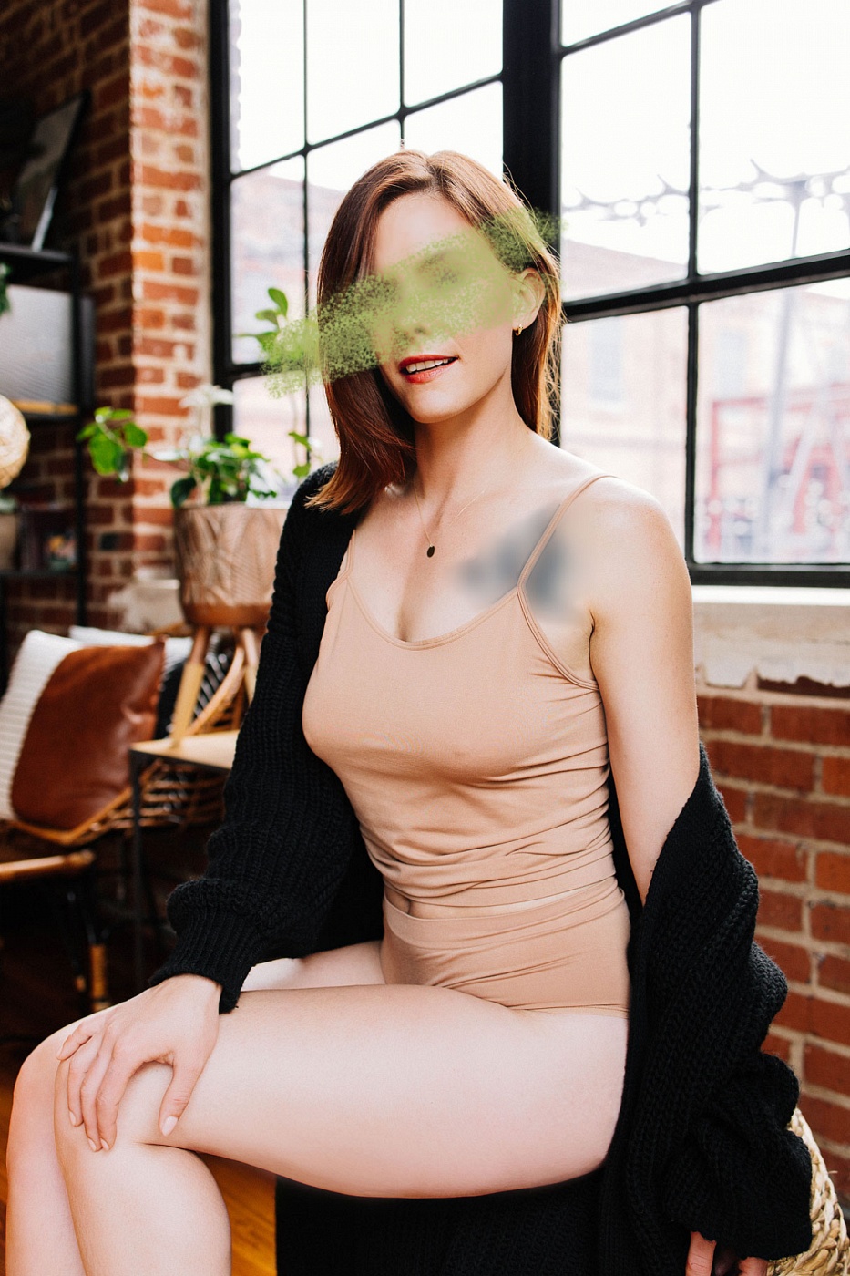 Claire Gold