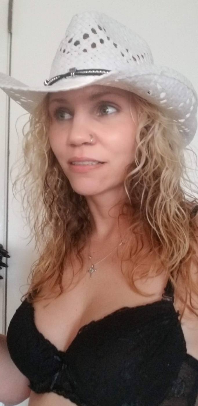 ToriLynn