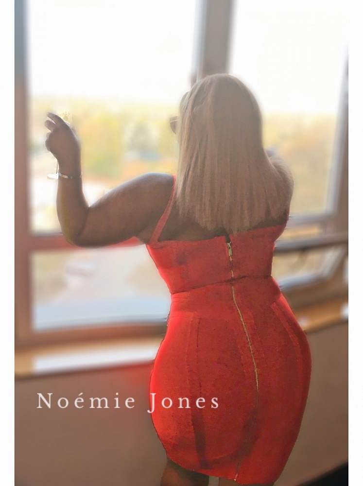 Noémie Jones