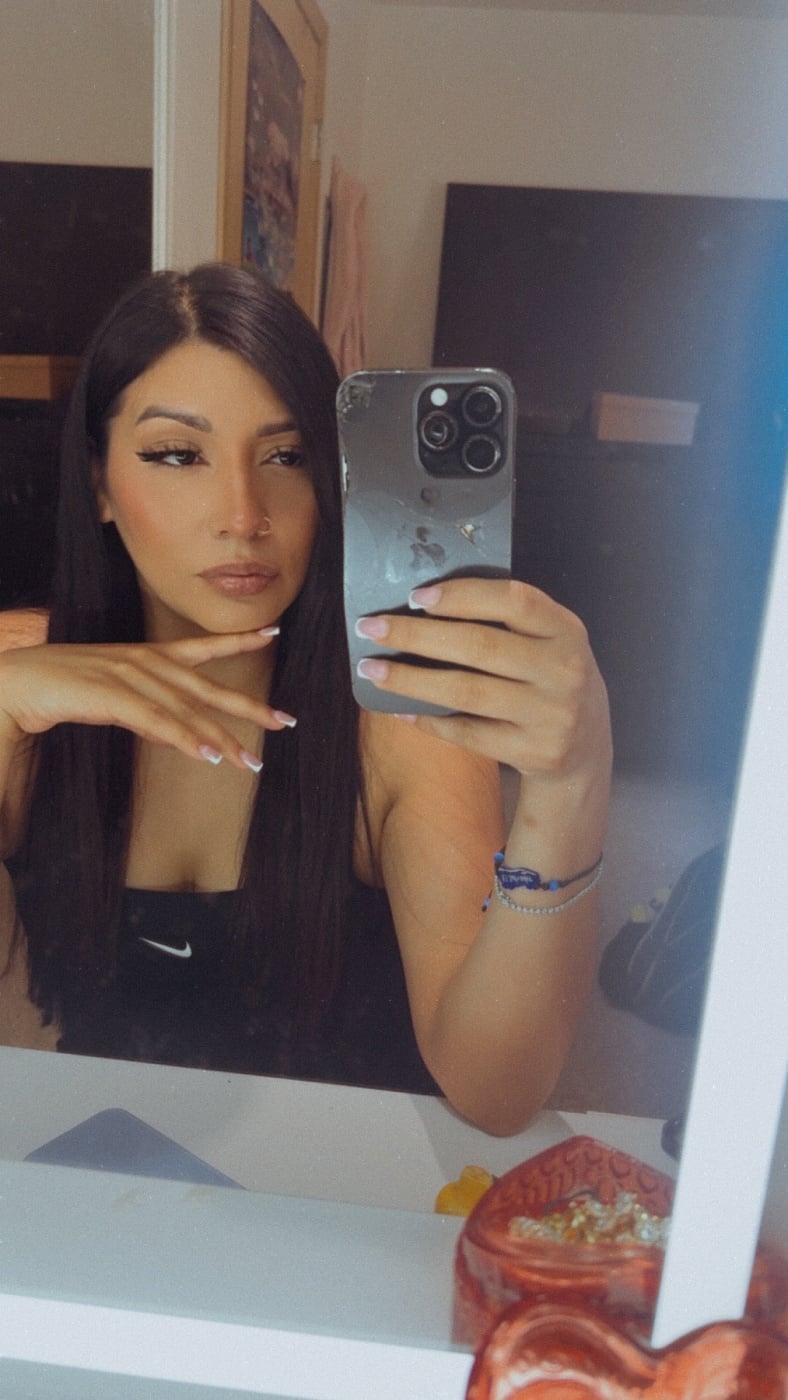 Ezabella Amoree