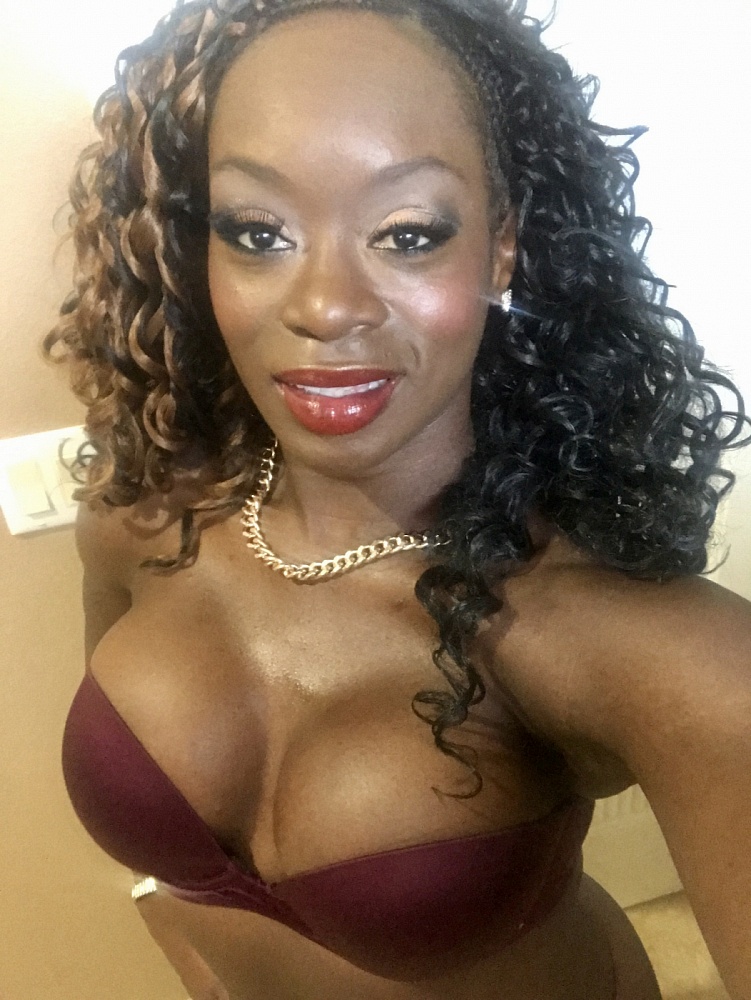 Vickie Starxxx