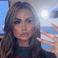 Demi