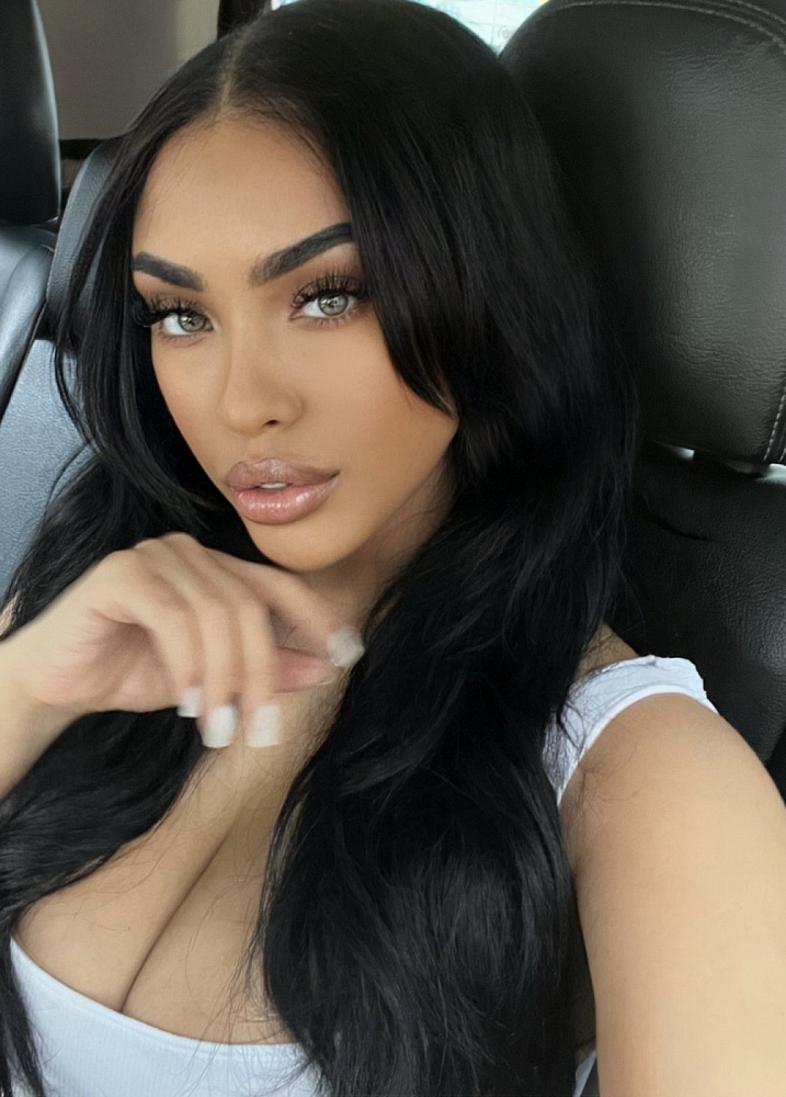 Skylar Fox