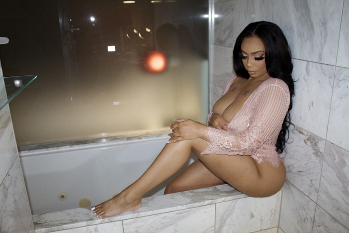 Nicole Sky