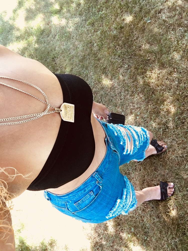 INDIA THICK LATINA