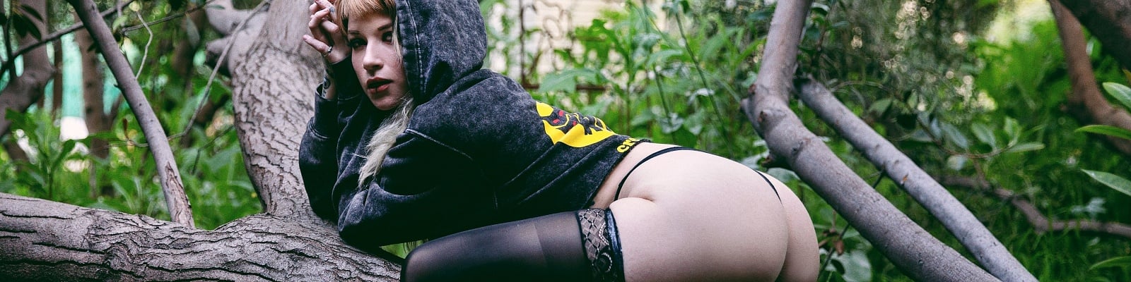 Arya Fae’s Cover Photo