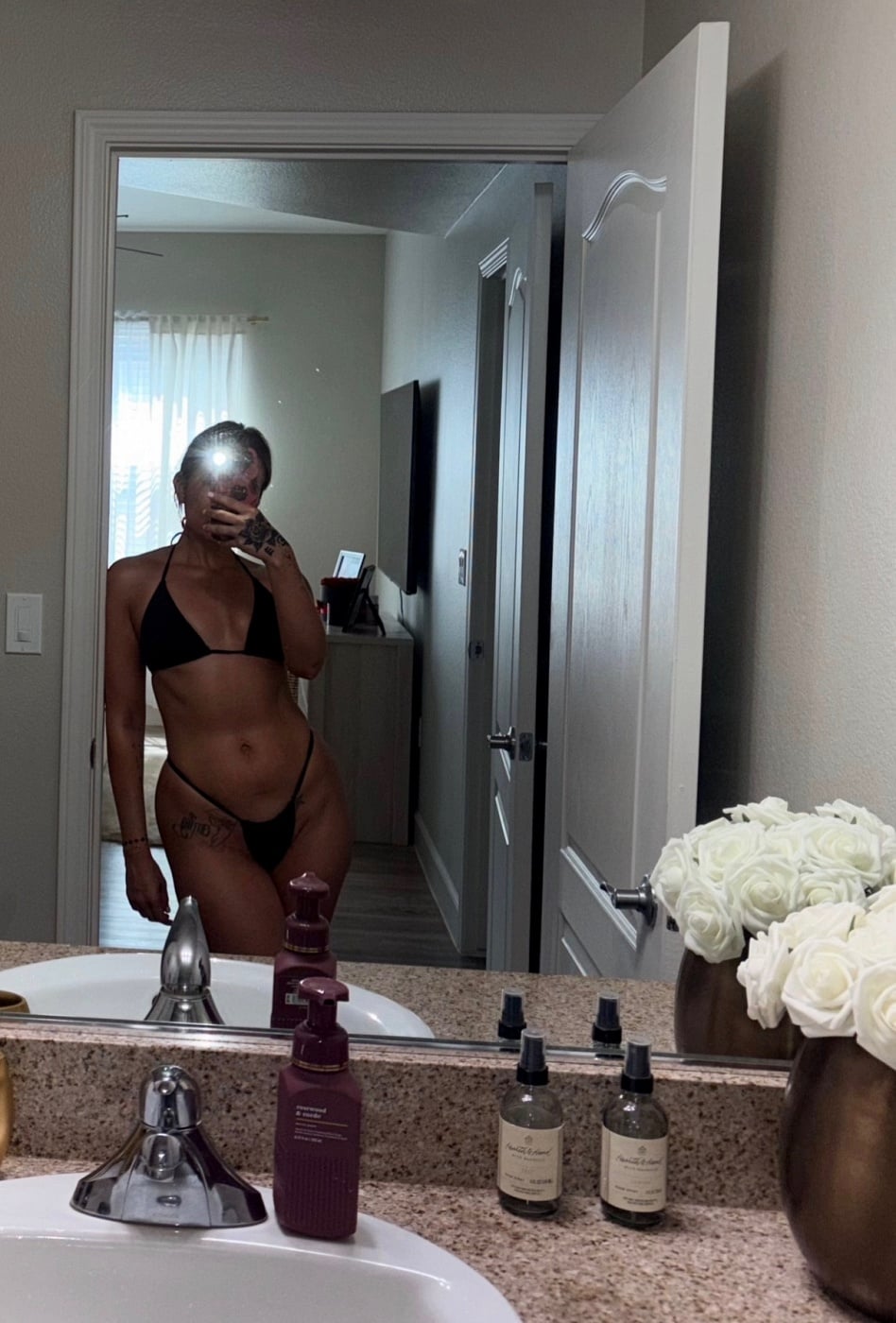 Demi