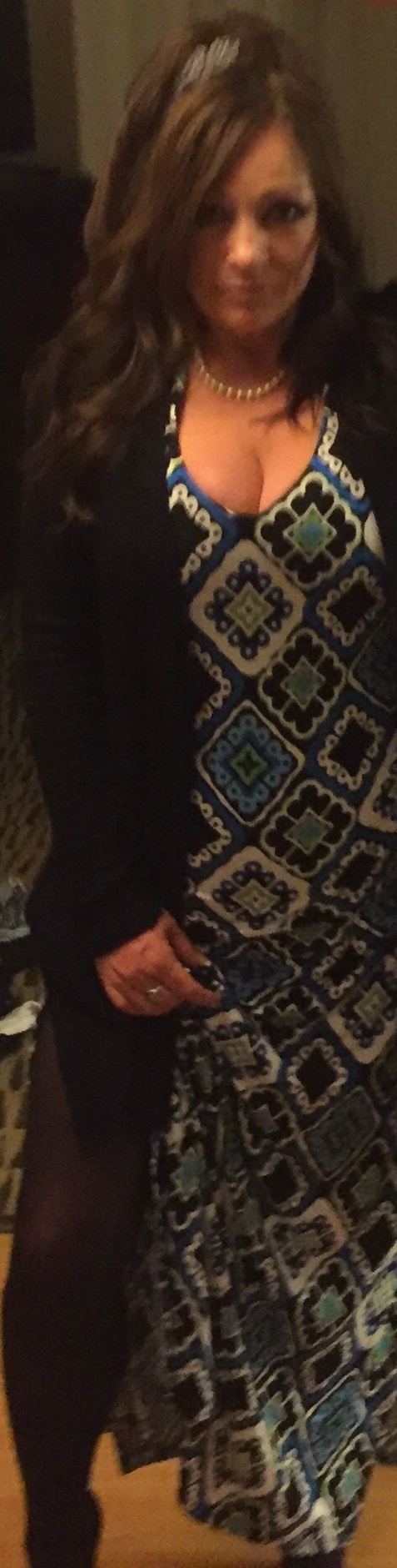 Elegant Brooke