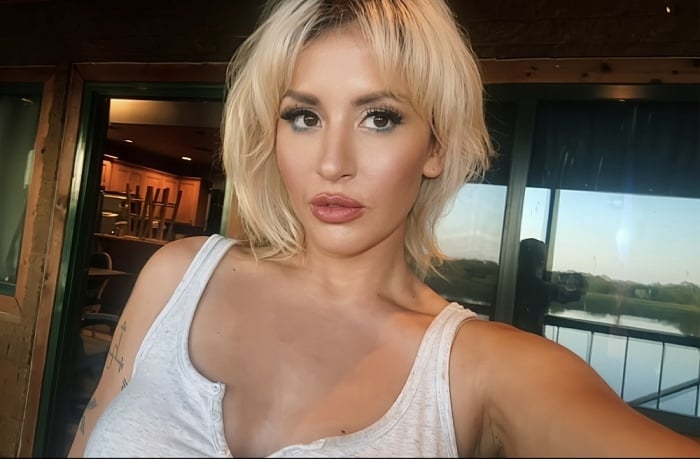 Lili Lash