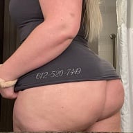 Curvy Blonde Pawg’s Avatar