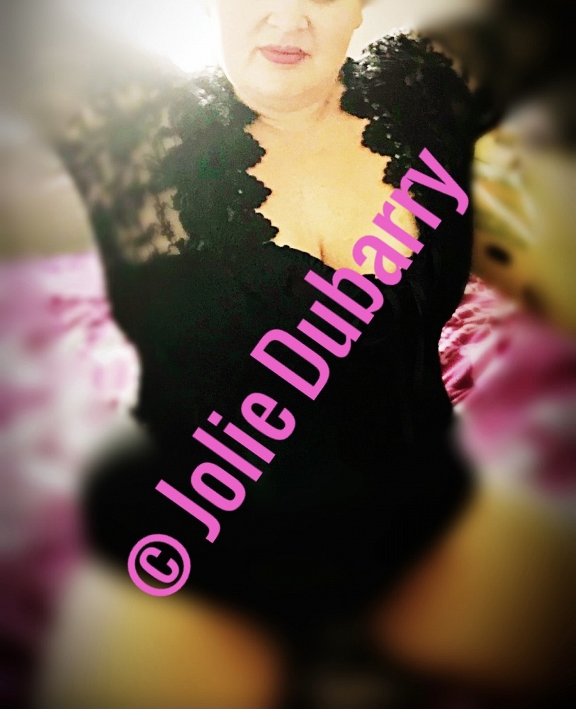 Jolie D