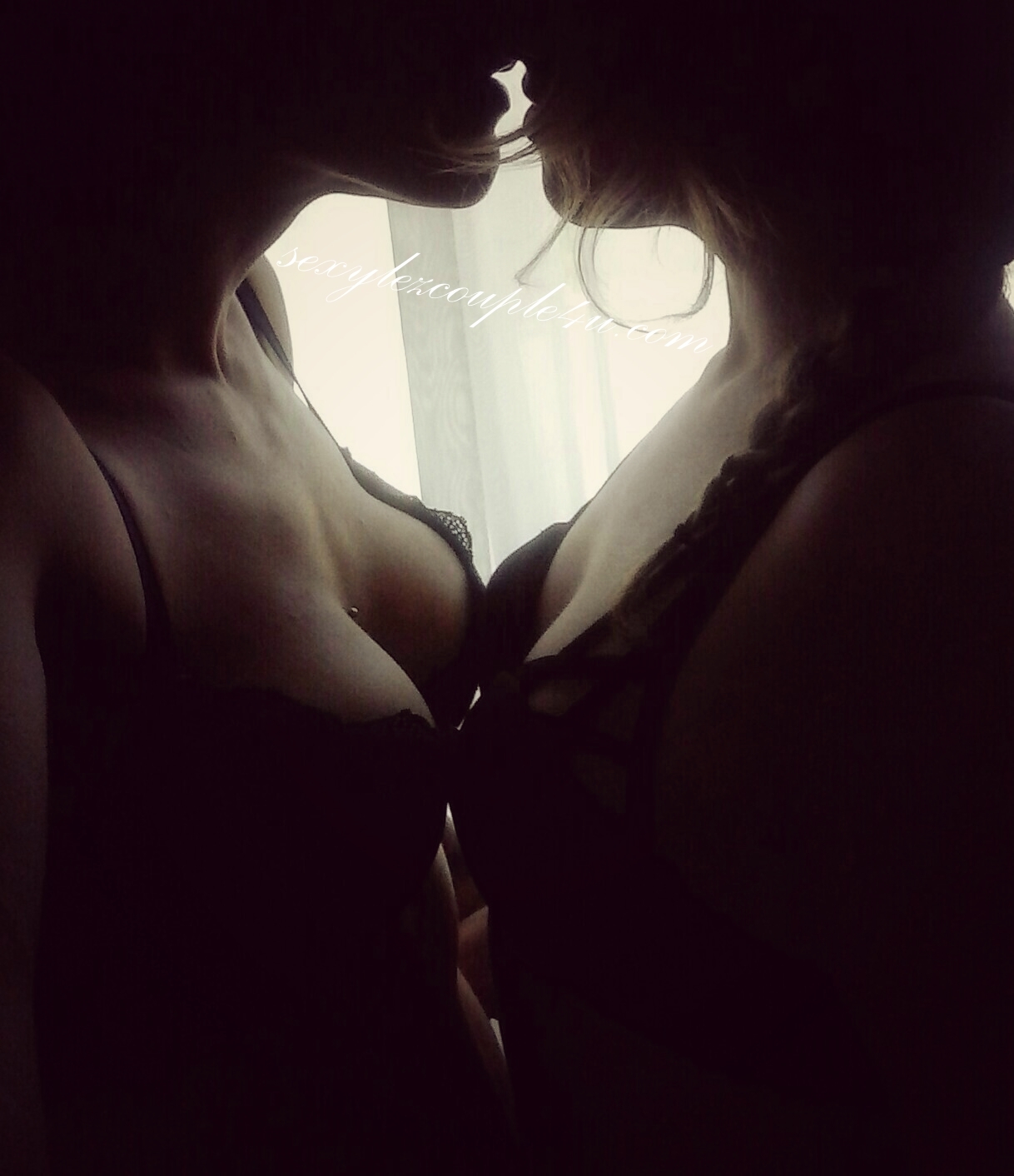 SexyLezCouple4u