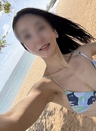 Escort Akira Liu