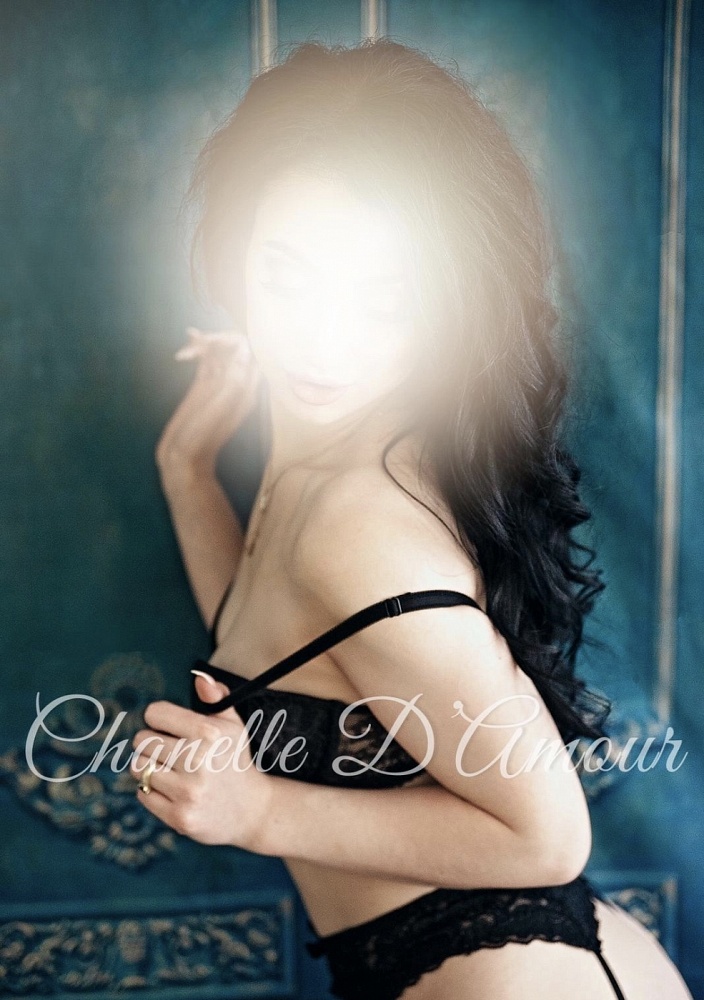 Chanelle D'amour