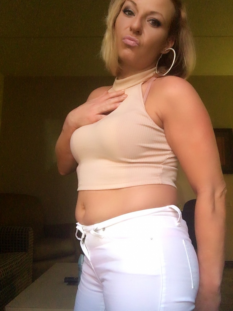 Audra lynn