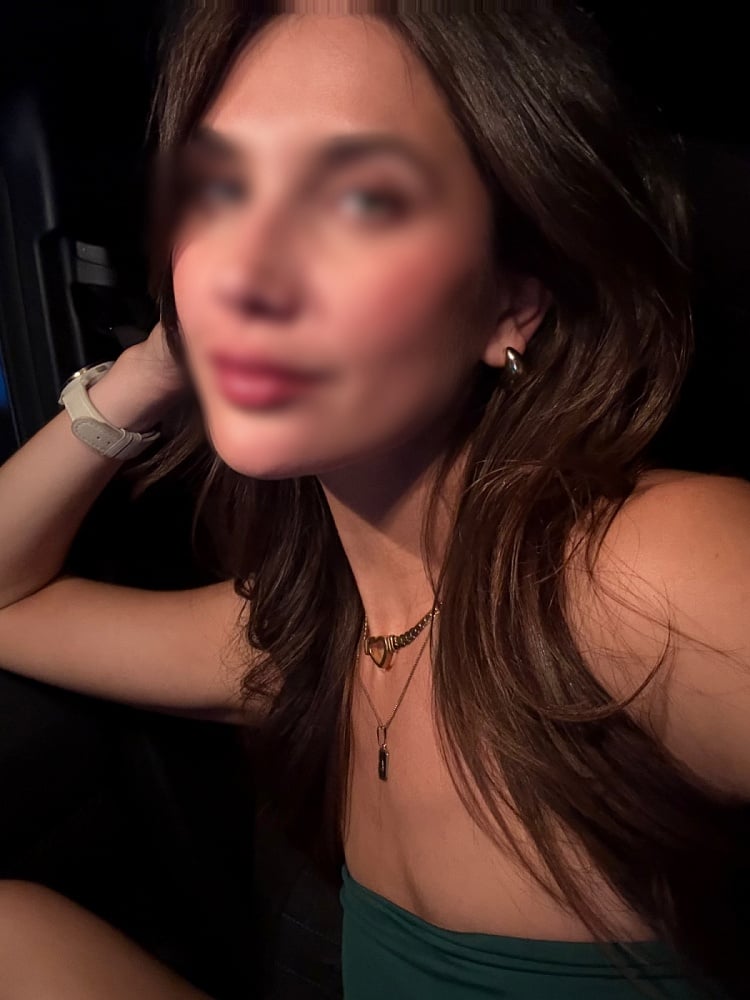 Bella Blake