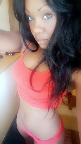 Nina Jolie