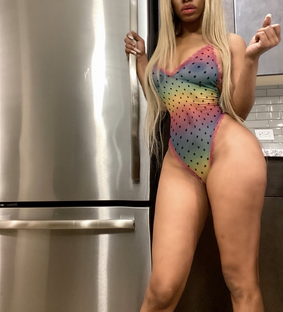 Adrianna Starr