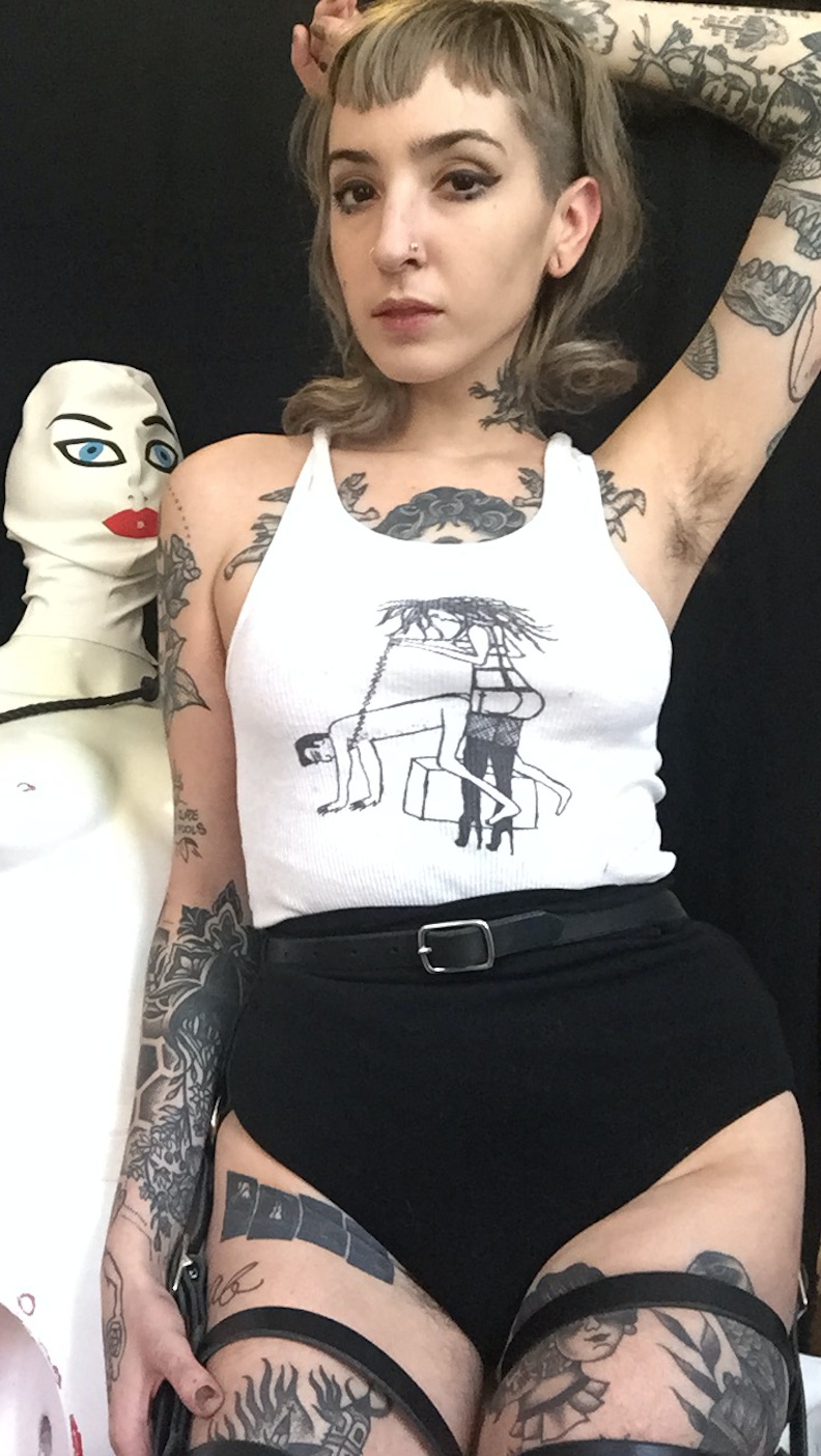 Domina Cyan
