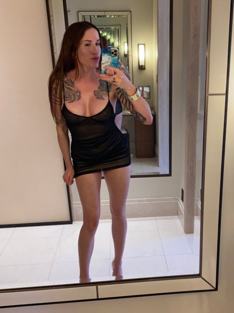 Alyx of Chicago