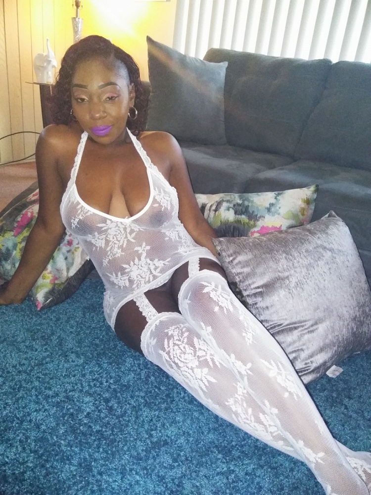 Nikki Monroe