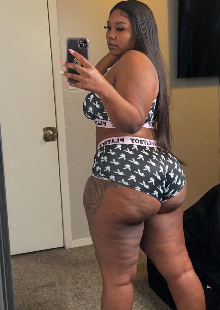 JuicyThickbbw