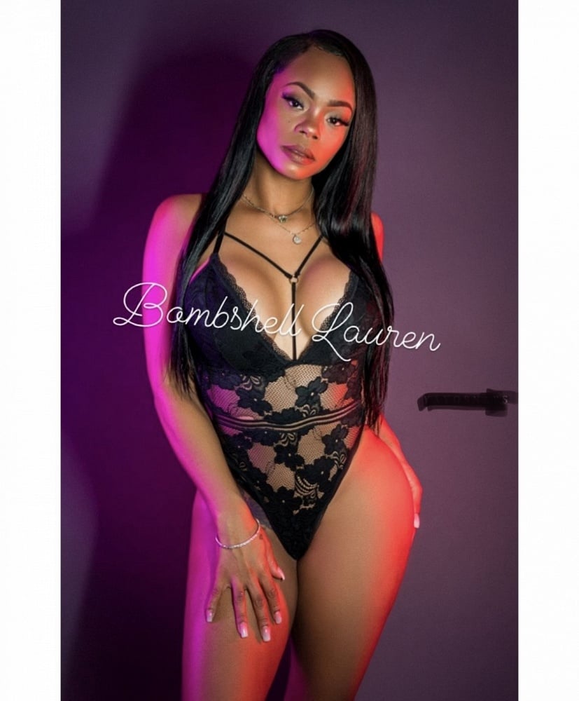 BombshellzLauren