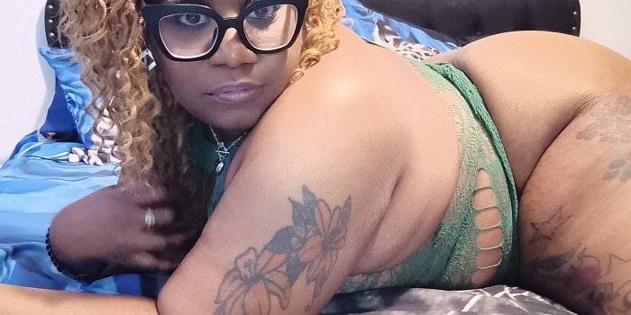 Bbwqueen985’s Cover Photo