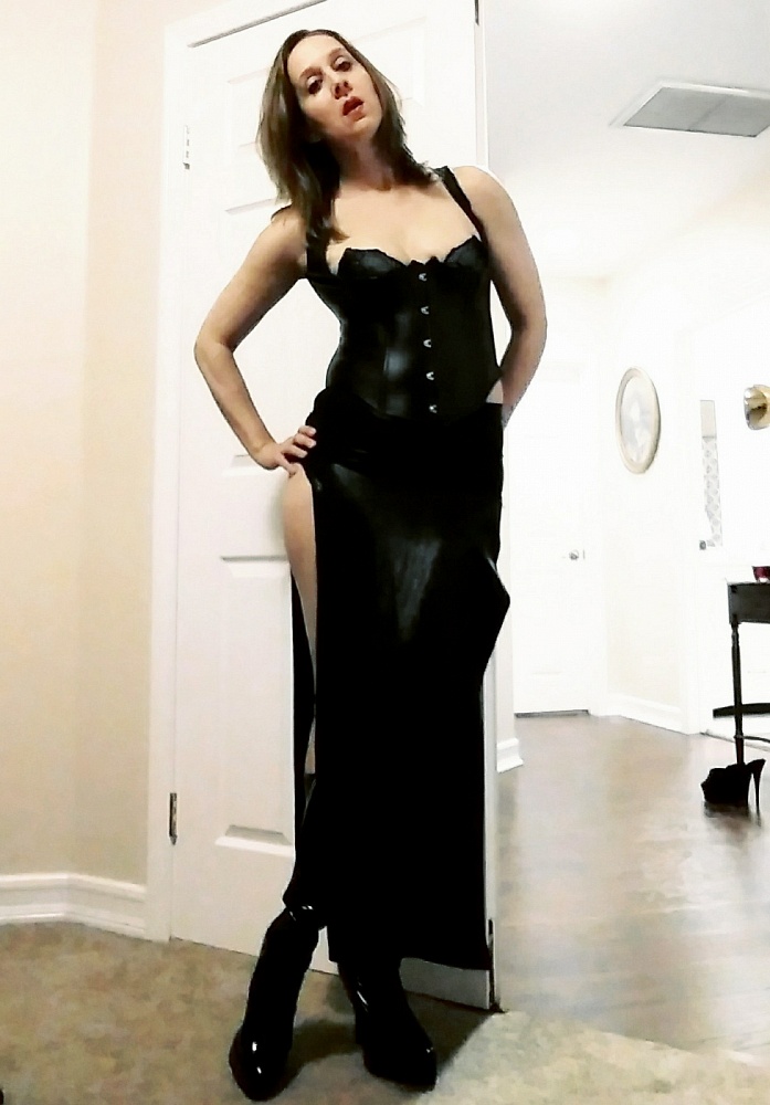 Mistress Vita Ferrum