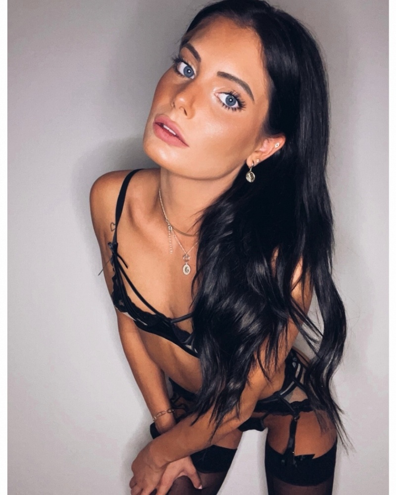 Nella Jones