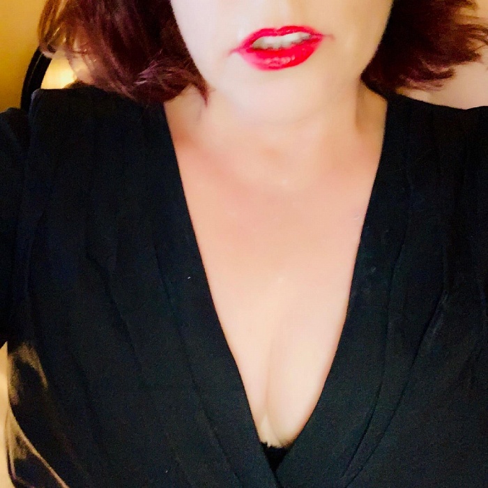 Ms Red