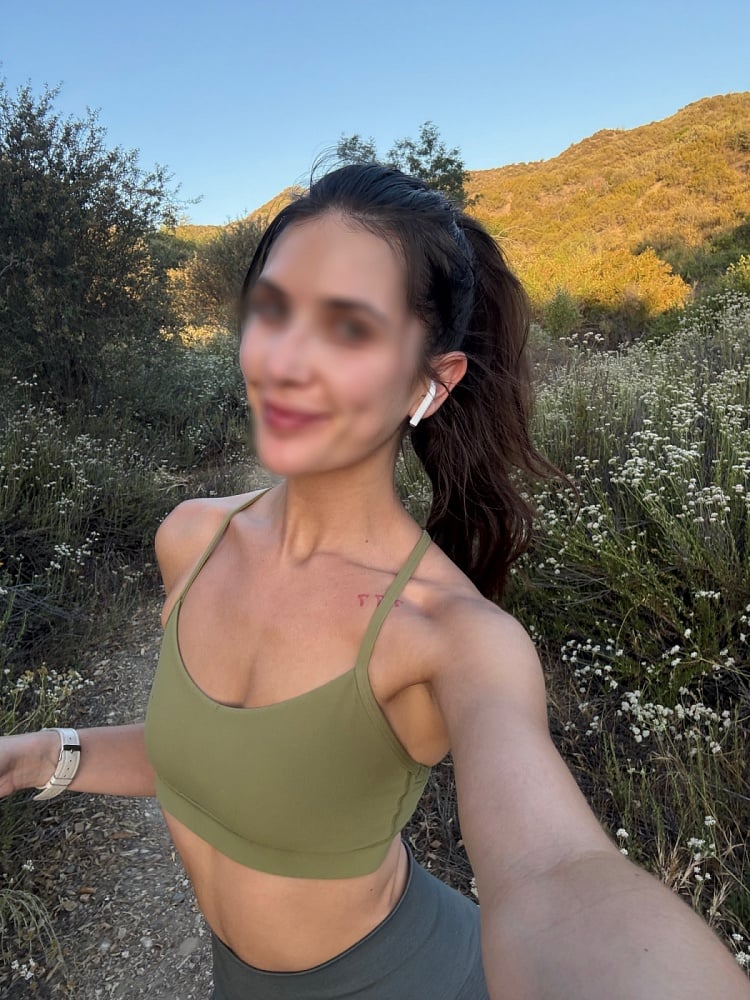 Bella Blake