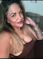 Escort AstridYellowRose