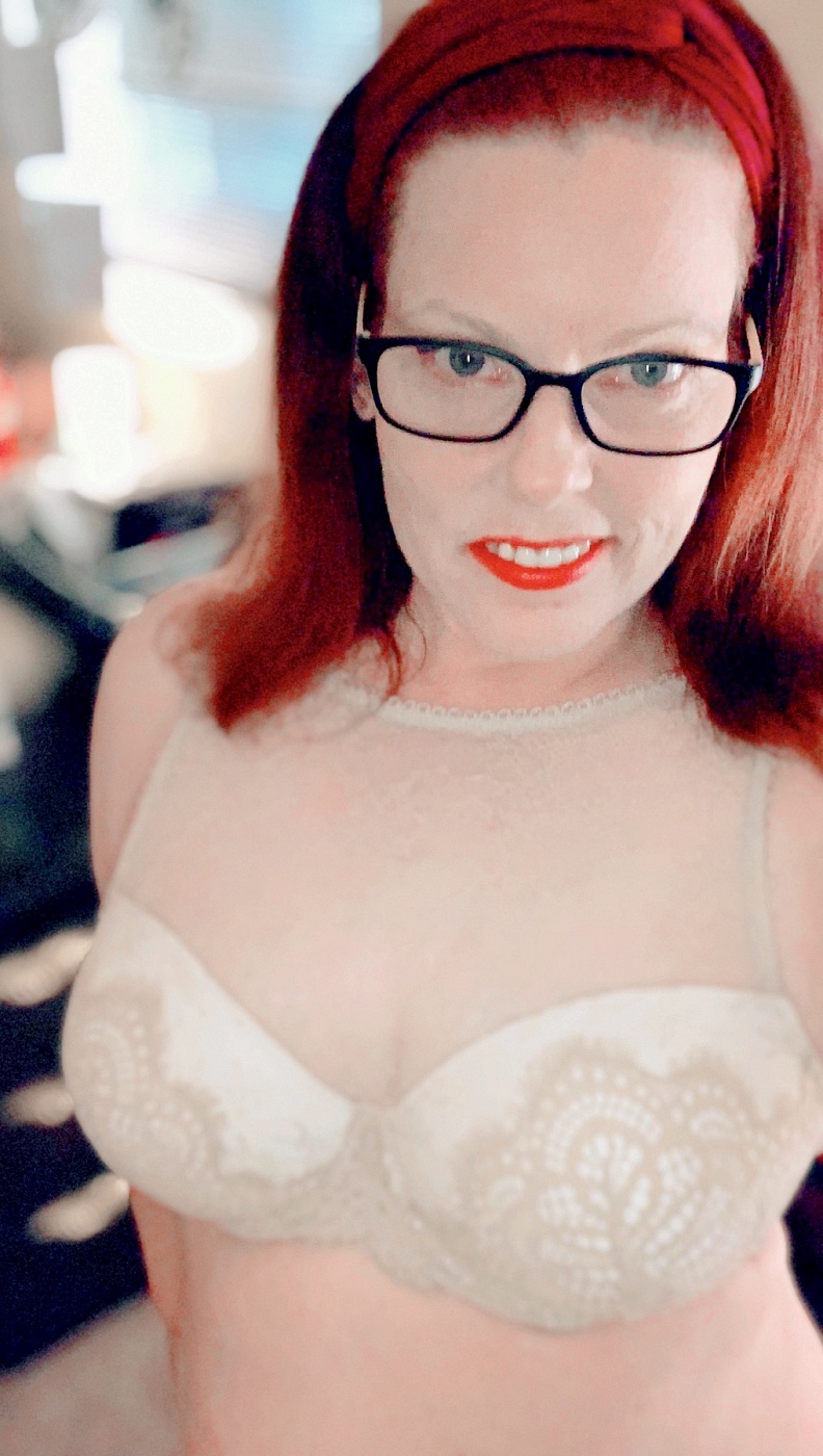 Ms Red