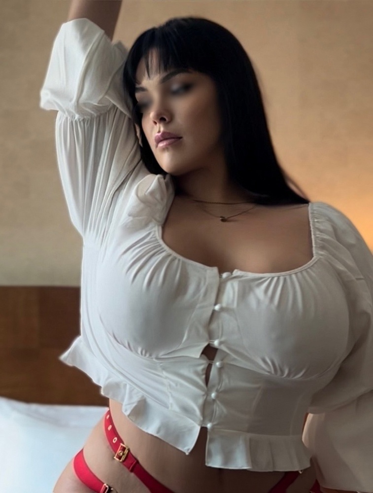Beautiful Blanca