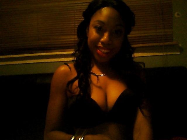 Mz Bella 702
