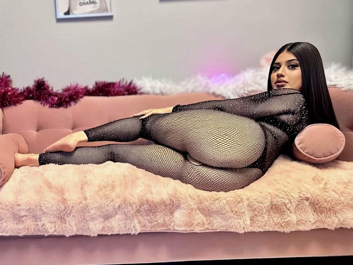 Mona