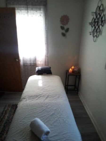 Massage with busty blonde