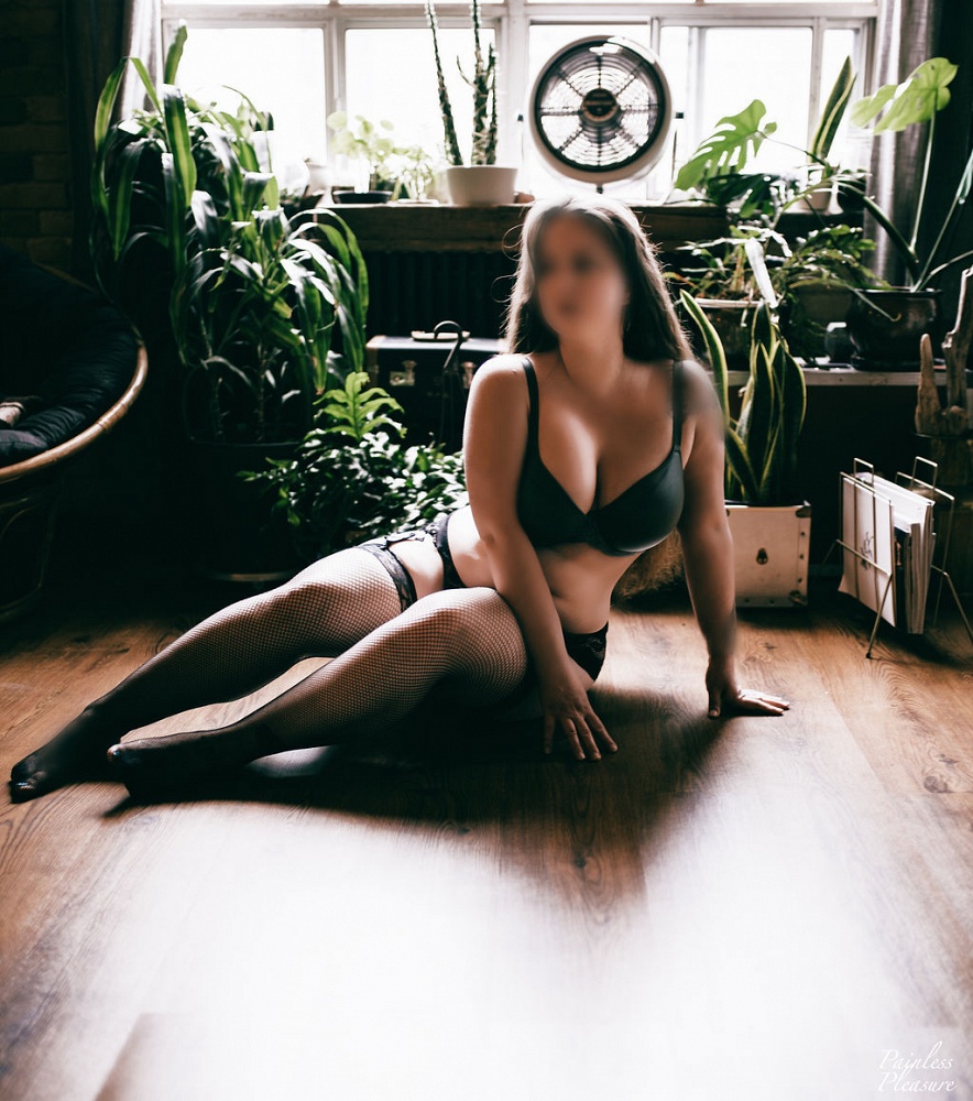 Lucy Lennon