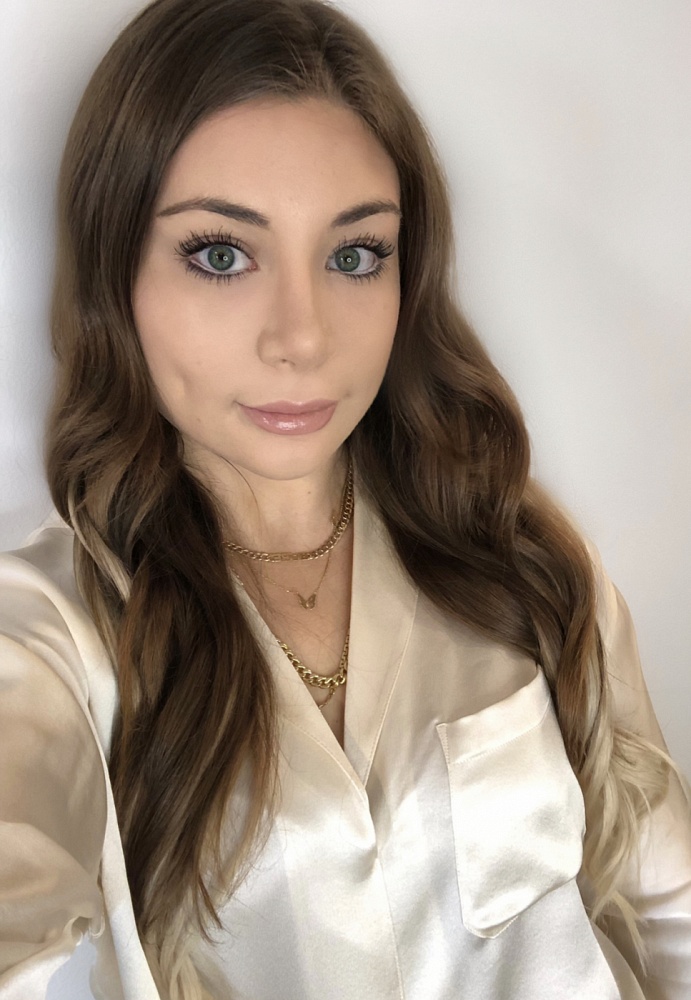 Kayla Paris
