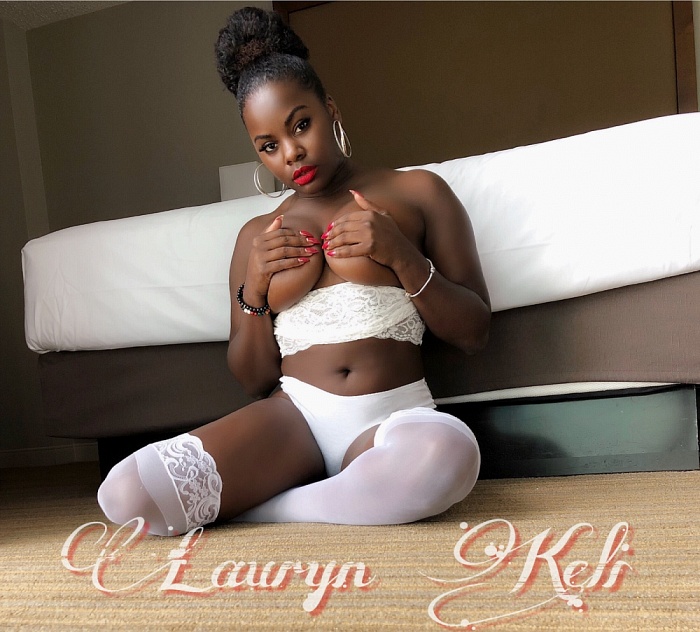 Enticing Lauryn Keli