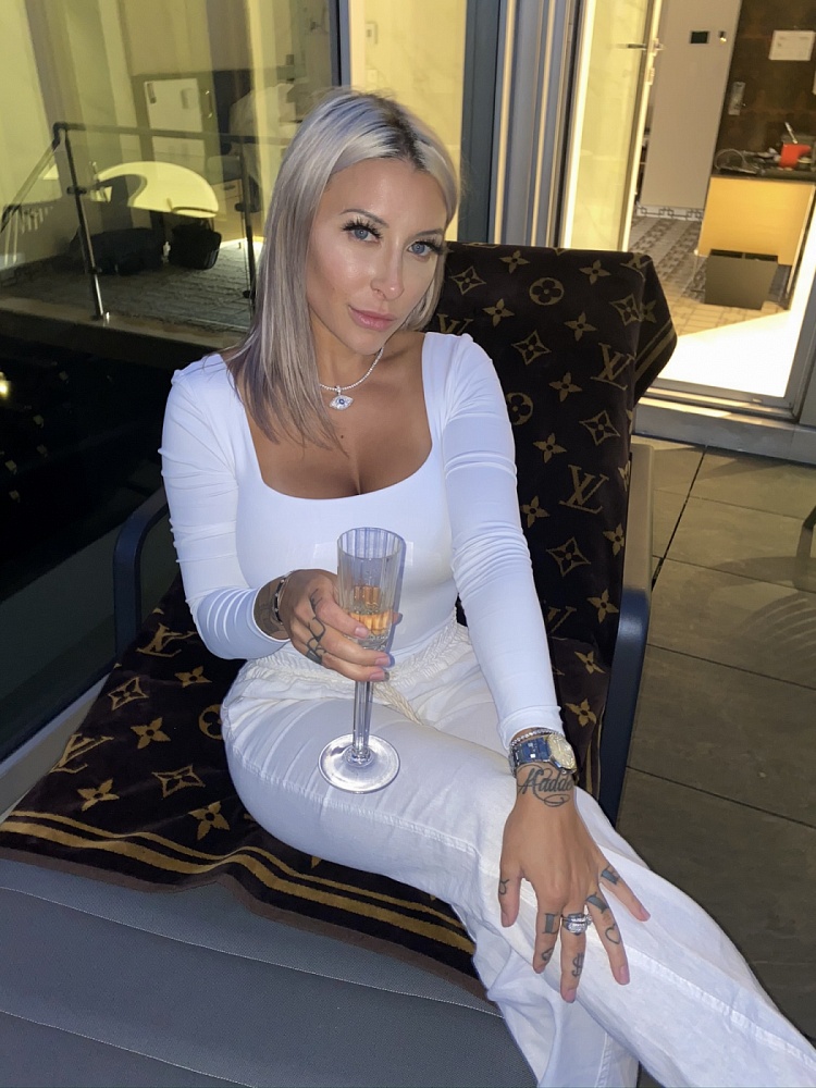Goddess Marie Cruz