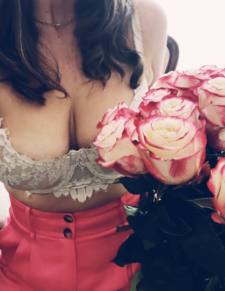 Valerie Velvette