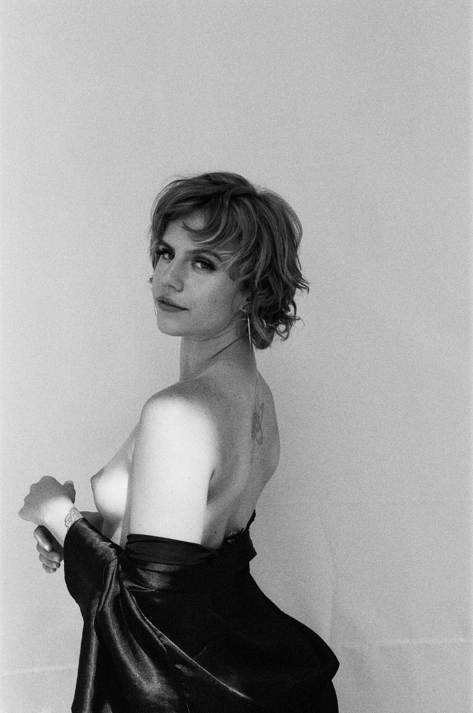 Astrid Belle
