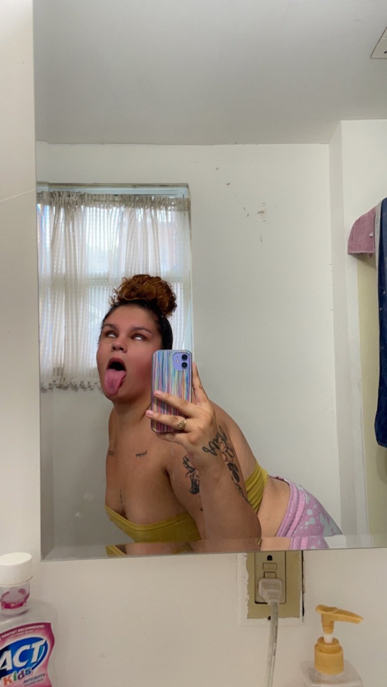 Ebonyredbone