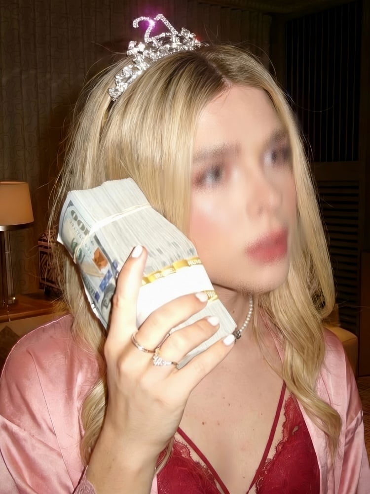 MeetMelania