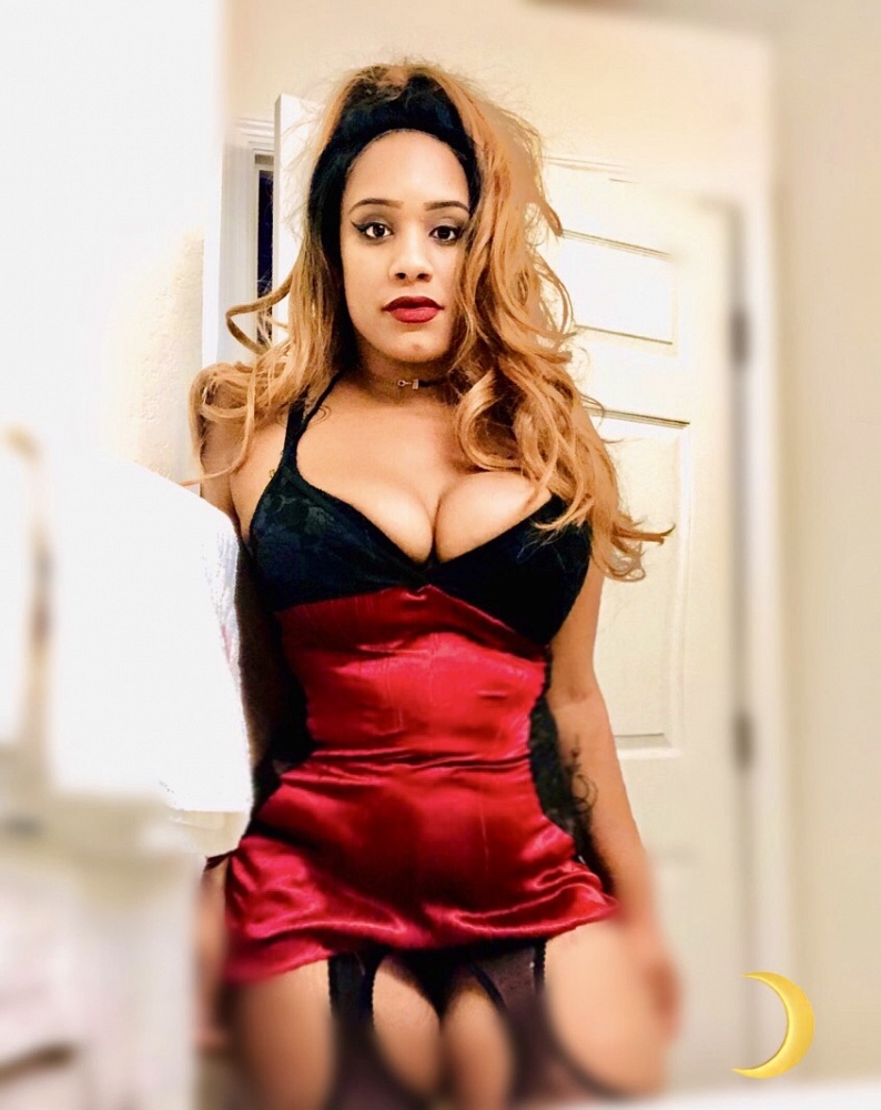 SERENA MOON