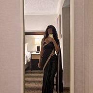 East Indian Zahra X’s Avatar