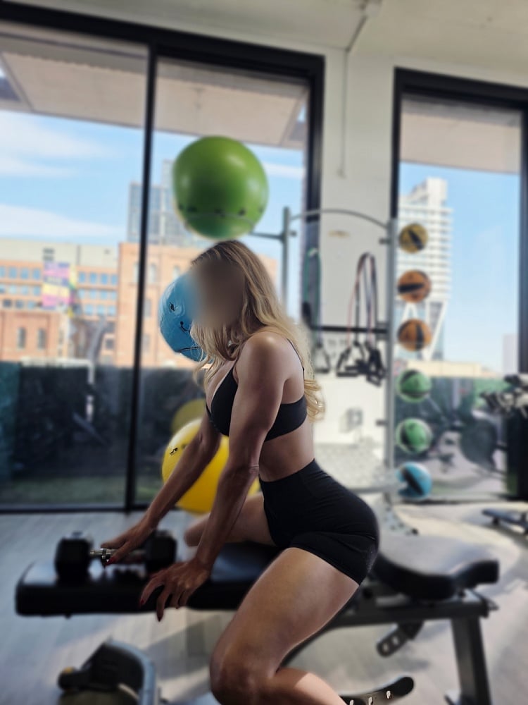 Belinda Mae VIP